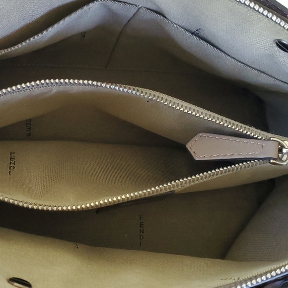 Fendi tri color By The Way Boston bag in larger size taupe grey - Picture 16 of 17